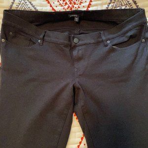 Gap Maternity Under the Belly Jeans/Pants